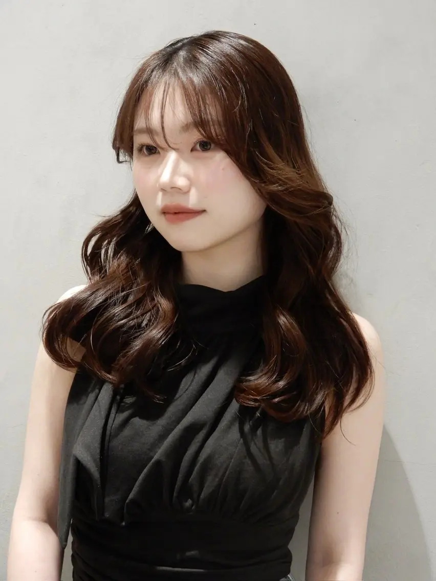 ロング カラー ブラウンカラー ナチュラルブラウン ヘアカラー トリートメント たかはし ゆうなのヘアスタイル