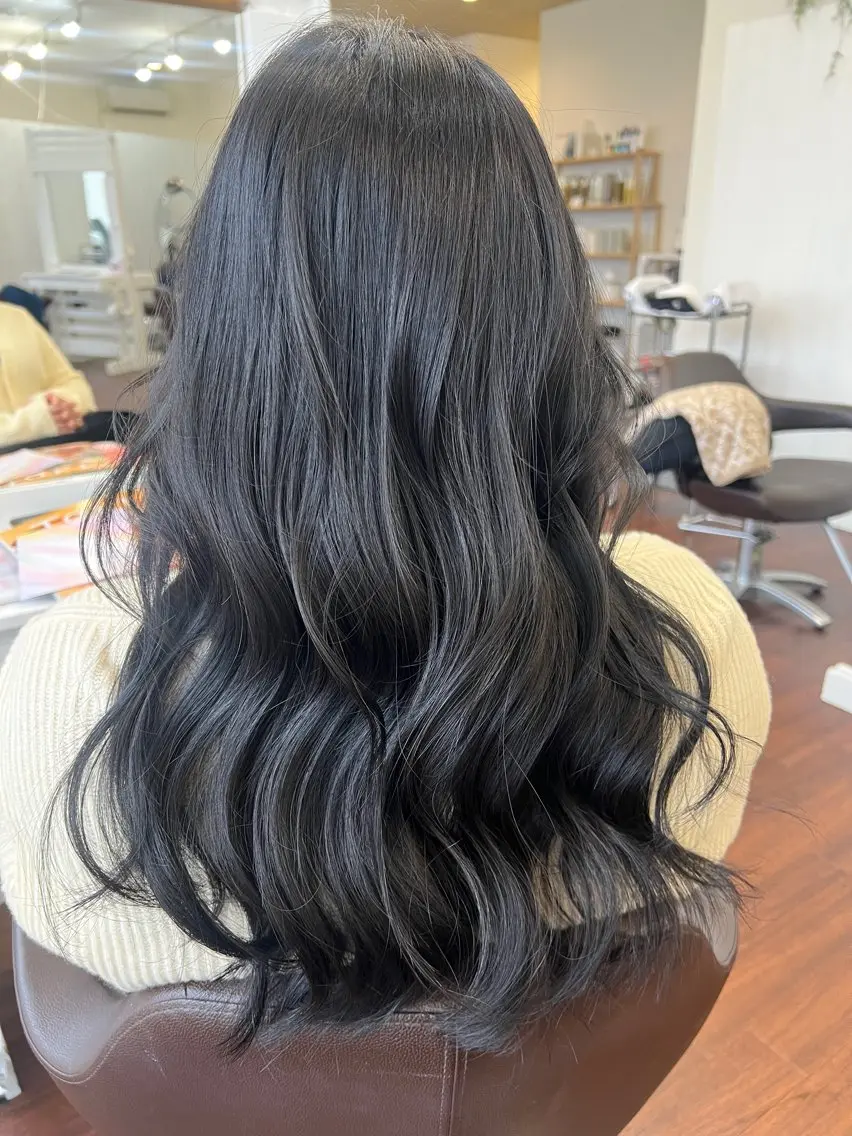 セミロング   AYARIのヘアスタイル