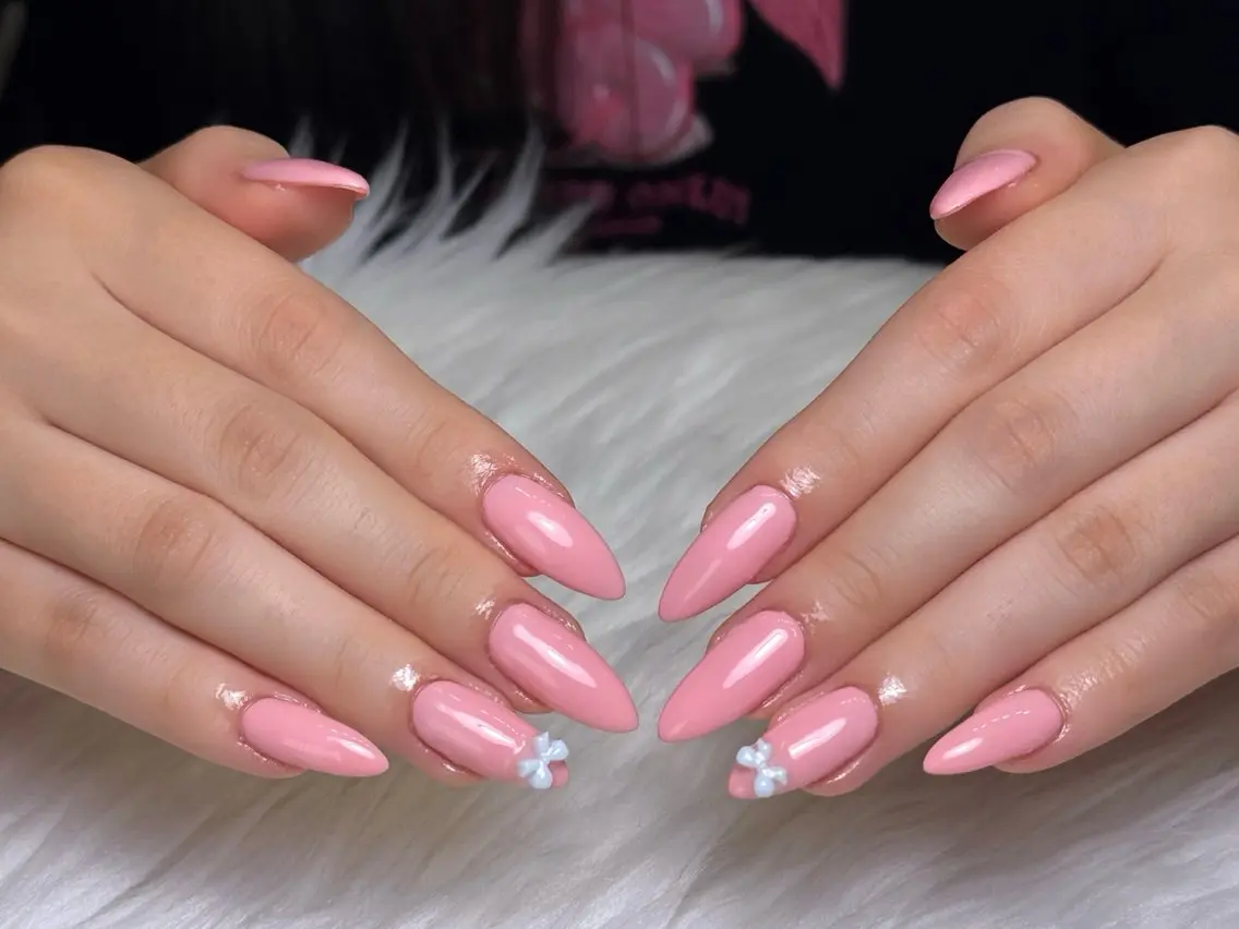 【チップ長さ出し】ワンカラー 🎀 2個パーツプレゼント🎁の写真