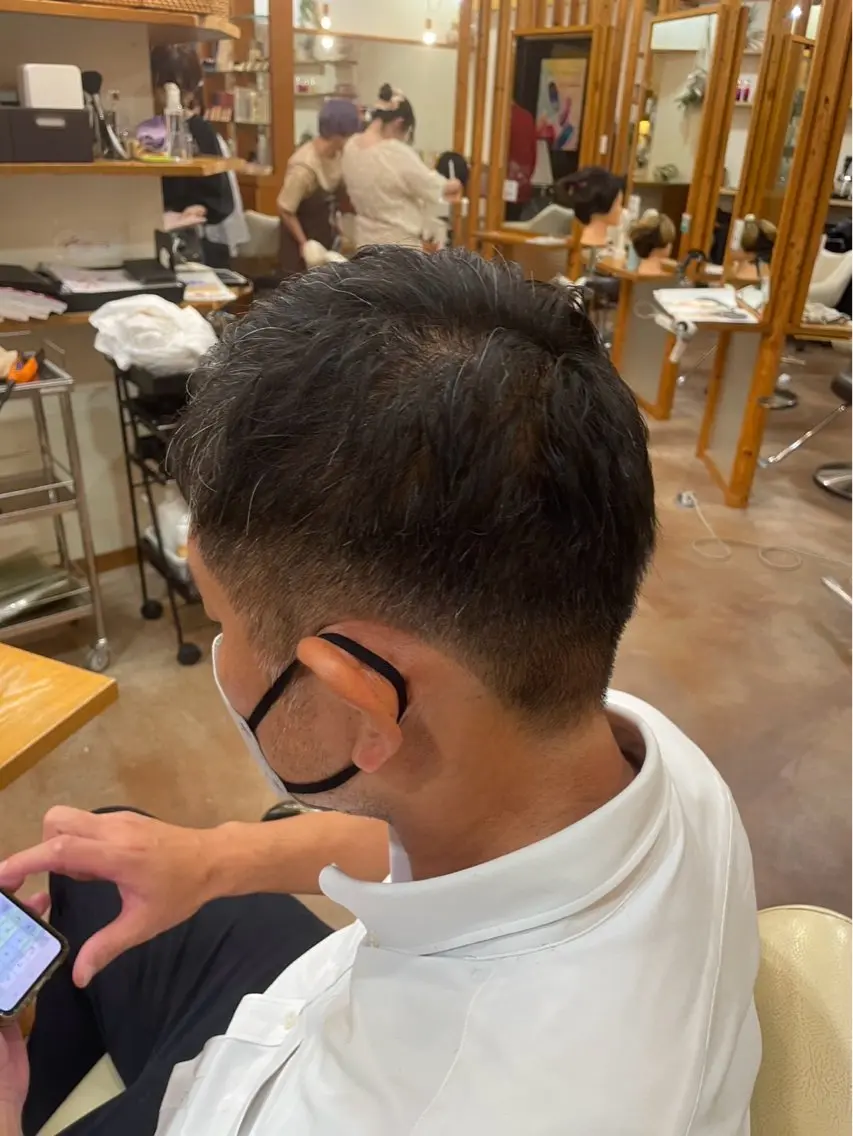 メンズ シミズ チハルのヘアスタイル