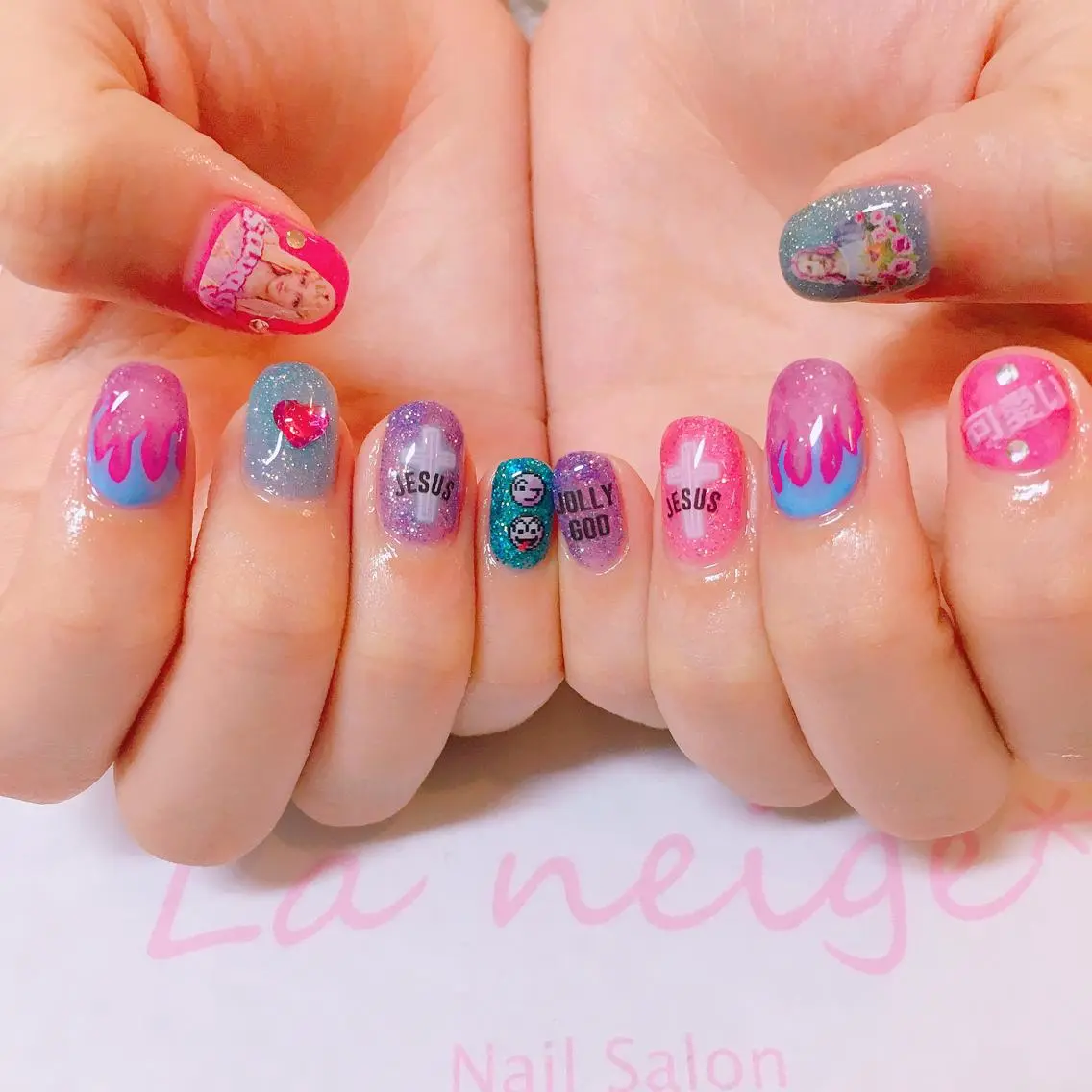 ネイル ハート La neige* yuki 🐩🌙のネイルデザイン