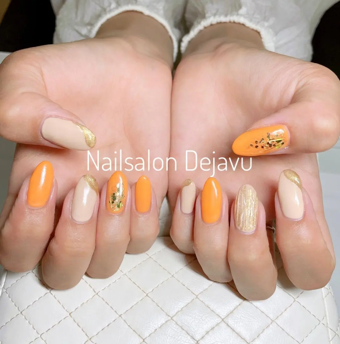 ネイル アートネイル ジェルネイル 持ち込み オレンジ Nail salon Dejavu 🌿のネイルデザイン