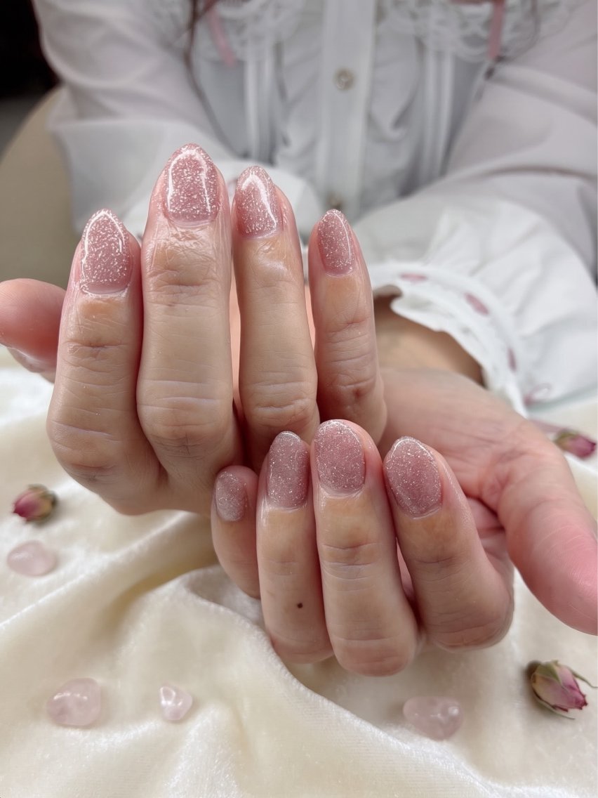 ハンドネイル ネイルサロンA i 東油山　石田 愛のネイルデザイン