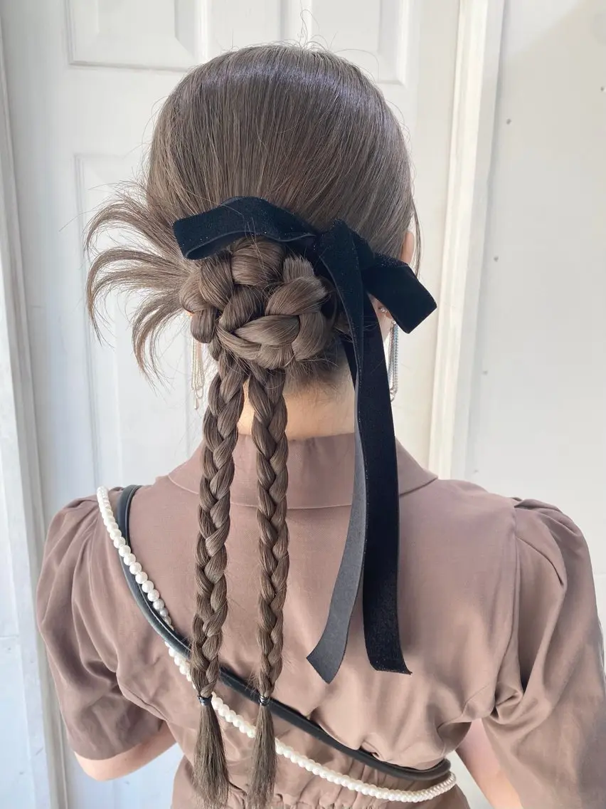 ヘアアレンジ ヘアセット uros.中目黒 moekaのヘアスタイル