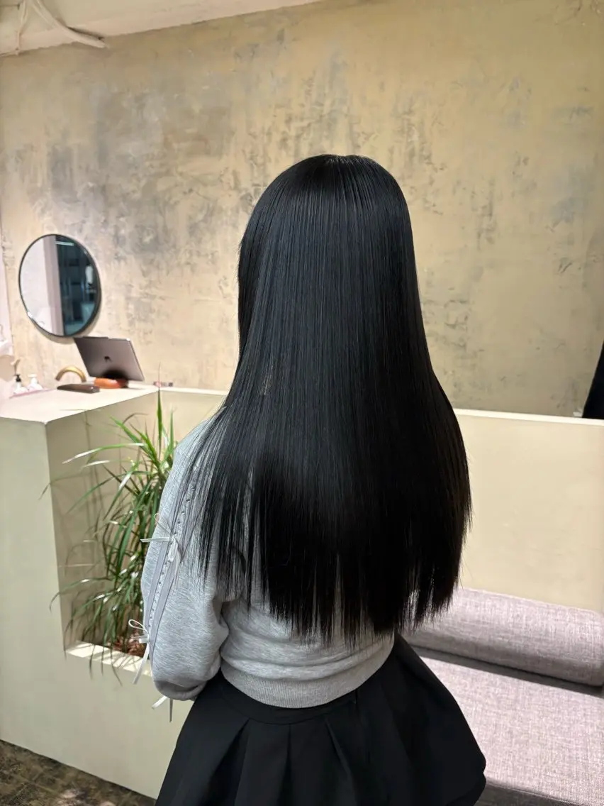 カラー 黒髪 ブルーカラー ブルーブラック ヘアカラー Kyoshiro/ カラーモデル募集🧸のヘアスタイル