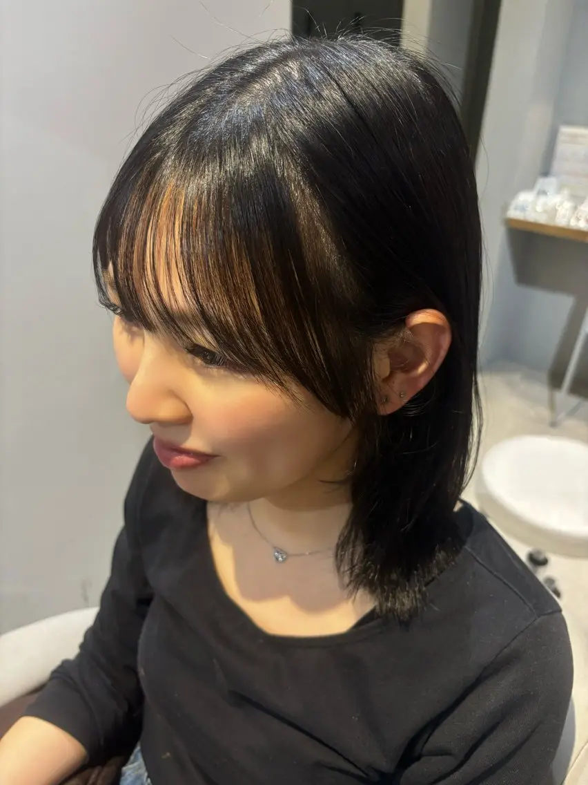 ミディアム カット 西村 春菜のヘアスタイル