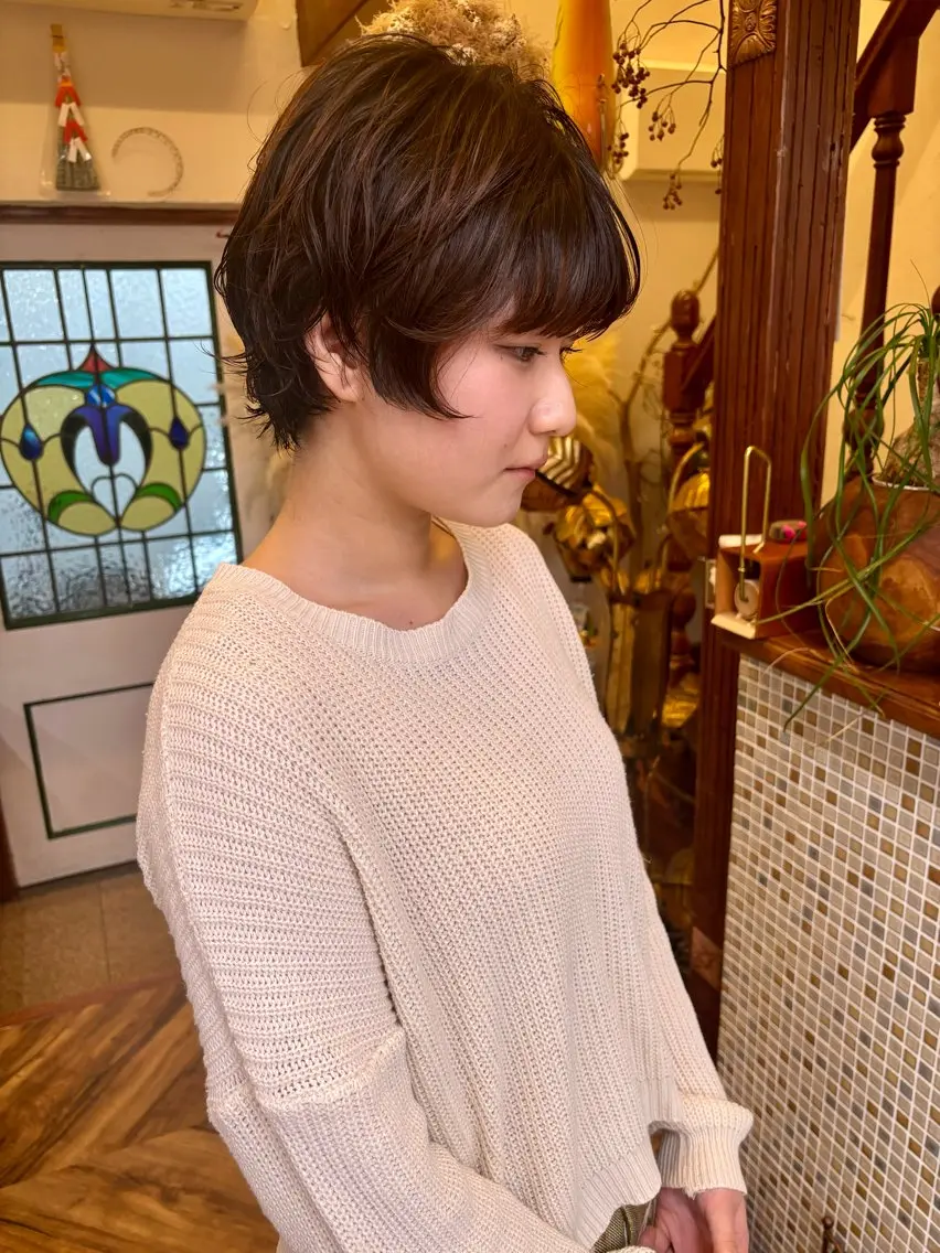 ショート パーマ ニュアンスパーマ カット 大石 朱純のヘアスタイル