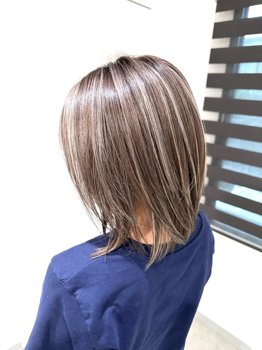 ショート カラー ヘアカラー 加藤 佑二のヘアスタイル