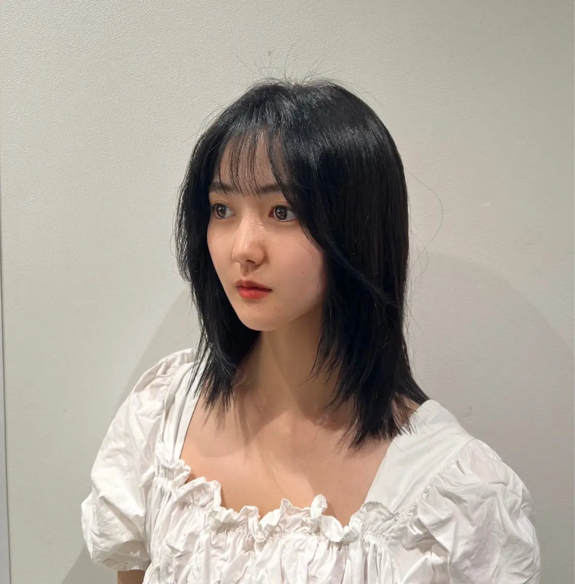 ミディアム カラー カット ヘアカラー トリートメント 💗渋谷/韓国/レイ ヤー顔周りSayaのヘアスタイル