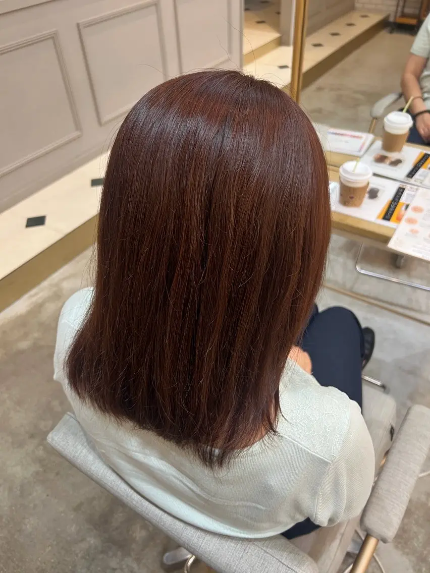 ミディアム ピンクブラウン カット ヘアカラー 津田 幸穂のヘアスタイル