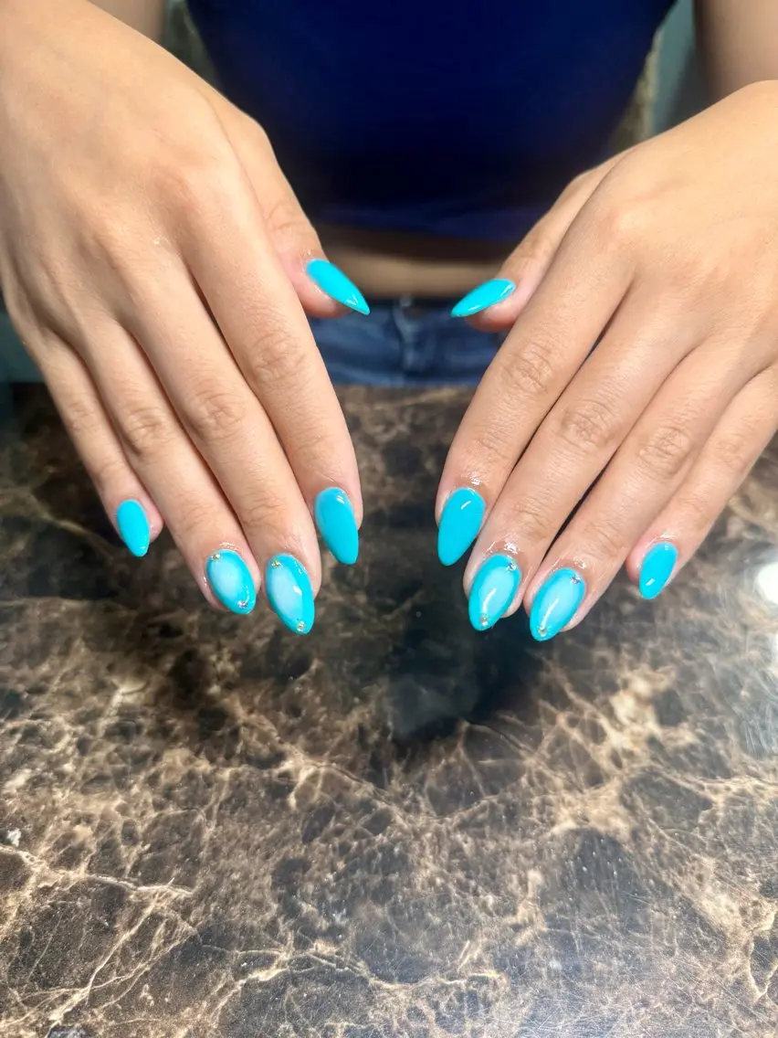 ネイル ハンドネイル IROHA NAIL 美優のネイルデザイン