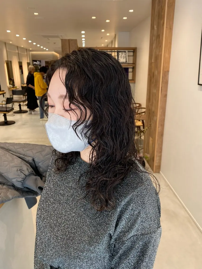 セミロング パーマ カット パーマ 三代 ゆりあのヘアスタイル