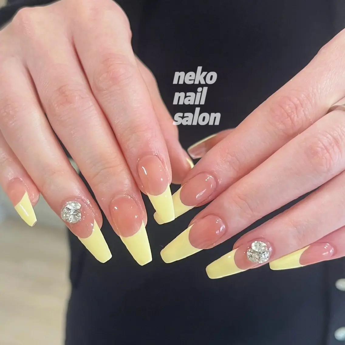 ネイル フレンチネイル ガーリー ハンドネイル neko nailのネイルデザイン