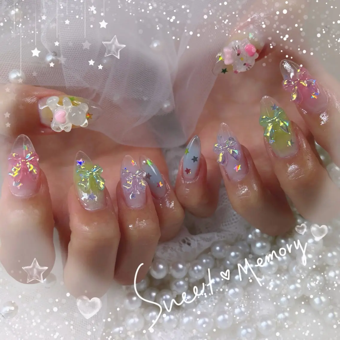 ネイル チークネイル フレンチネイル ガーリー ガラスフレンチ グラデーション ハンドネイル Chill Nailsalonのネイルデザイン