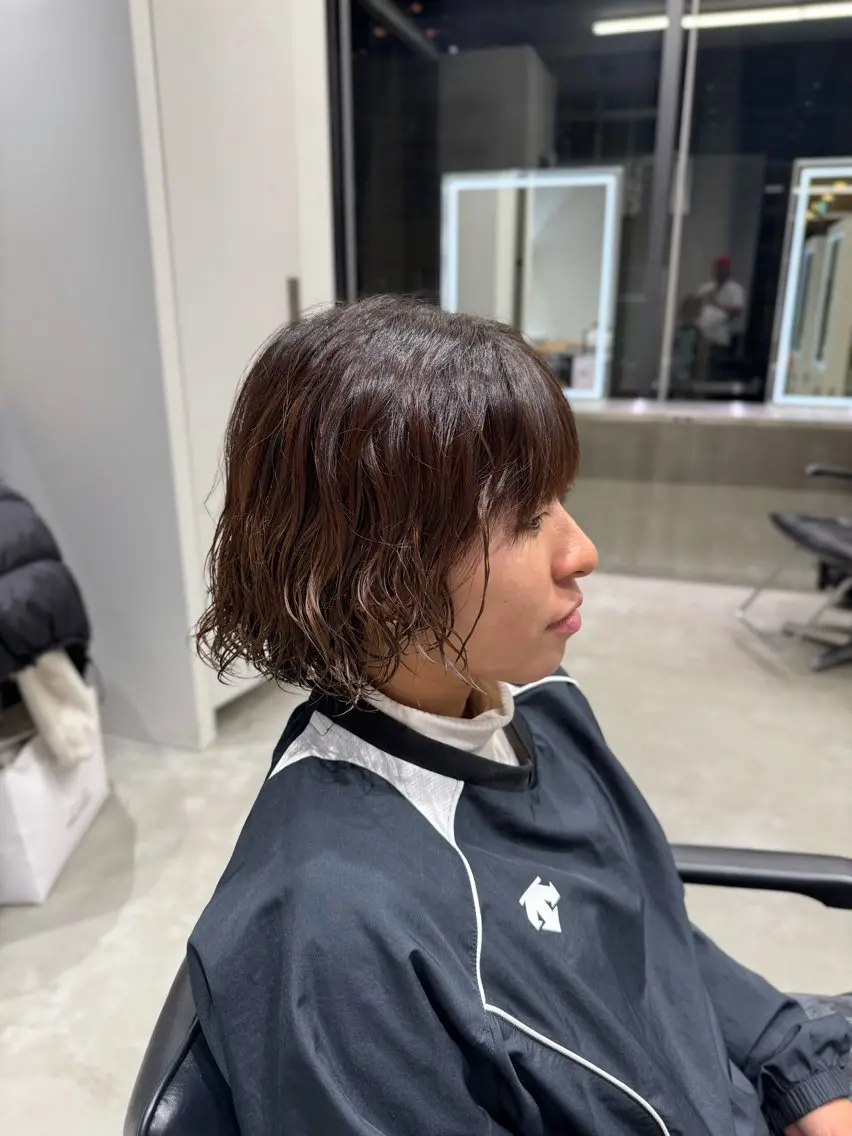 ミディアム パーマ ミディアムパーマ ツイストスパイラルパーマ ボブ スパイラルパーマ byfifth 天神 🌀moromiのヘアスタイル