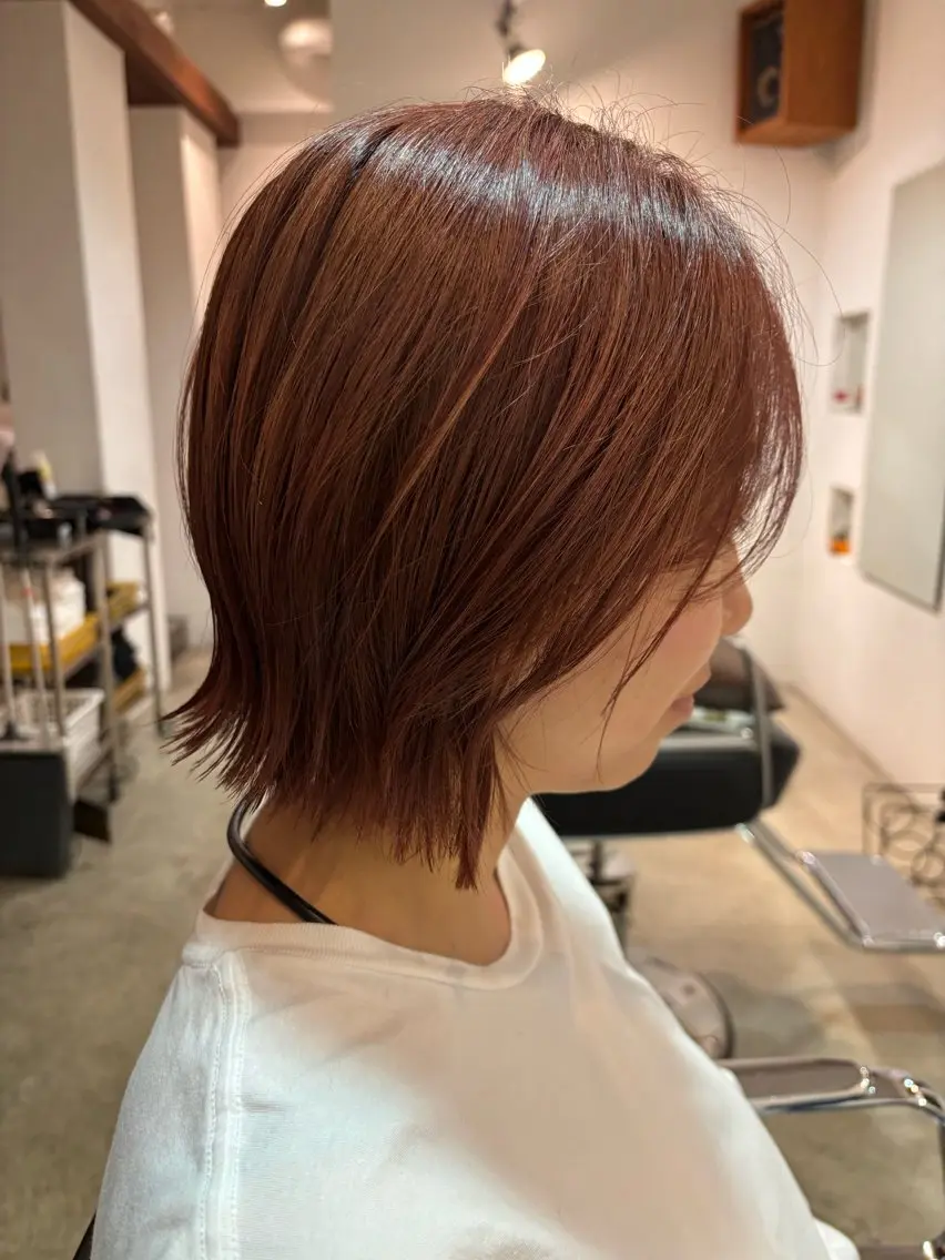 ミディアム ボブ カット イナイ ハルカのヘアスタイル