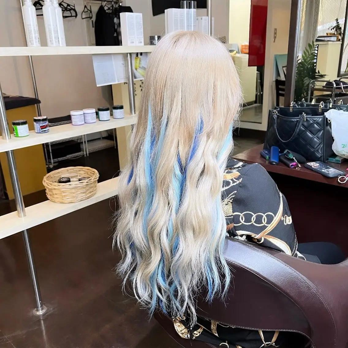 ロング カラー 編み込みエクステ ベージュカラー ブリーチ メッシュ ホワイトベージュ ヘアカラー エクステ 編み込みエクステ/ ハイトーン りょすけのヘアスタイル