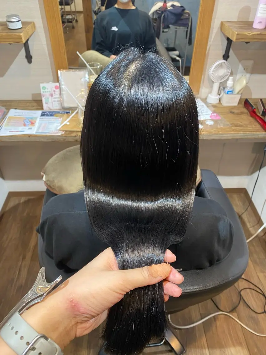 ロング カラー トリートメント 【仙川】 セリナ‎のヘアスタイル