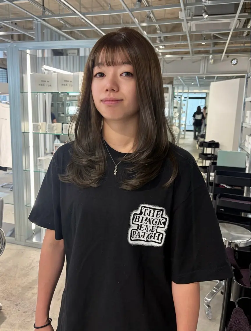セミロング カラー カット ヘアカラー トリートメント ダブルカラー/レイヤ ーカット 🤍ゆきなのヘアスタイル
