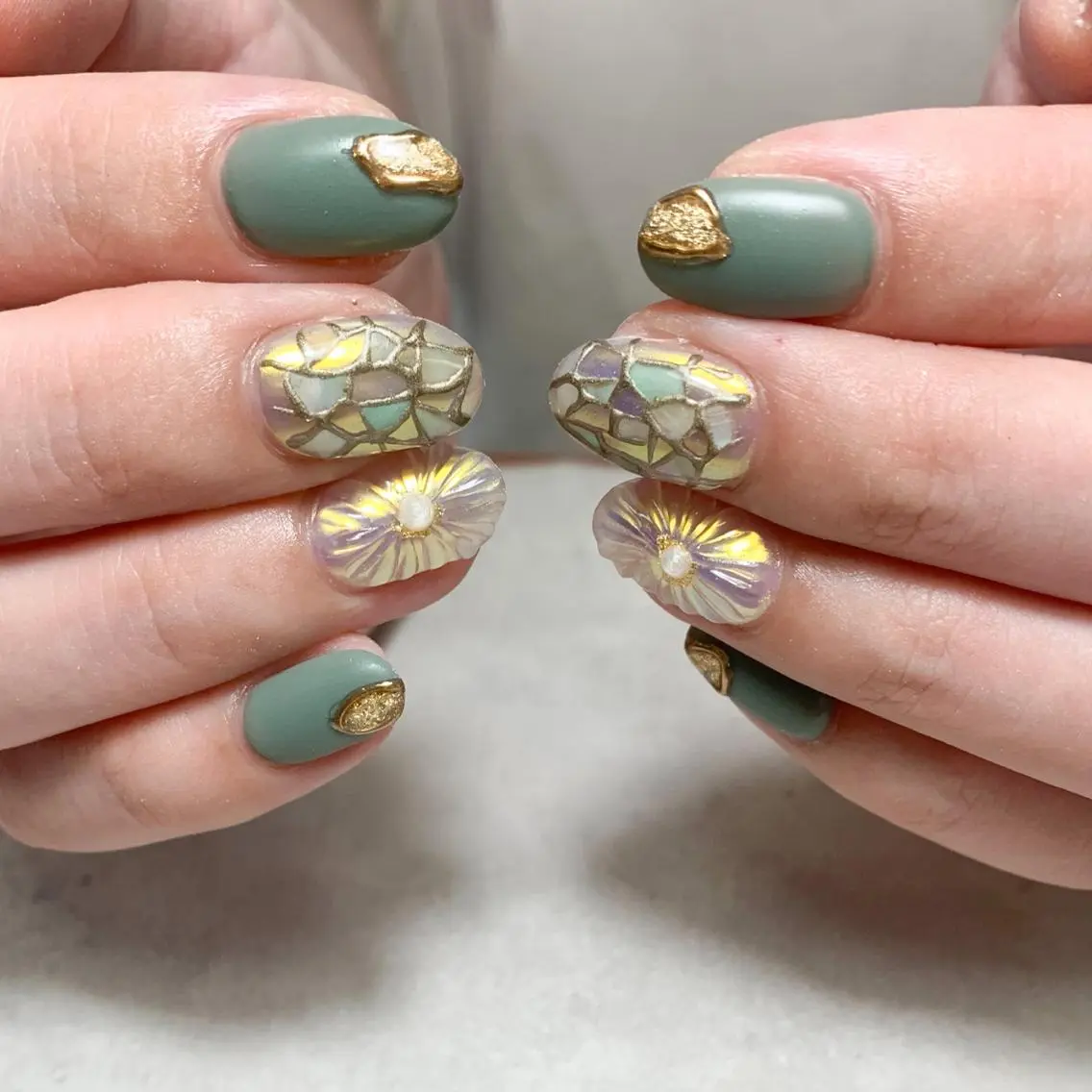 ネイル ハンドネイル FIORITURA aiのネイルデザイン