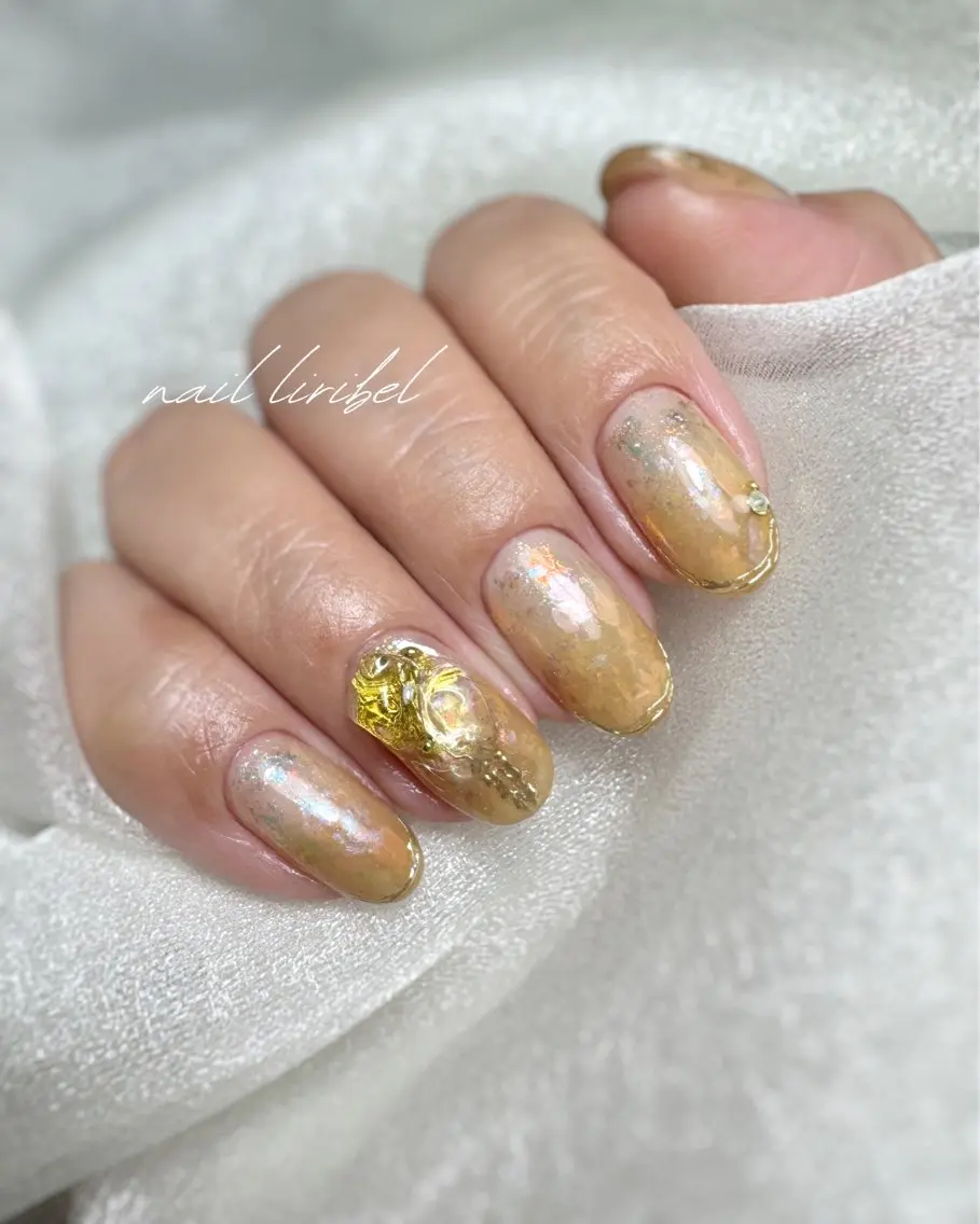 ネイル ジェルネイル ストーンネイル Nail Liribelのネイルデザイン