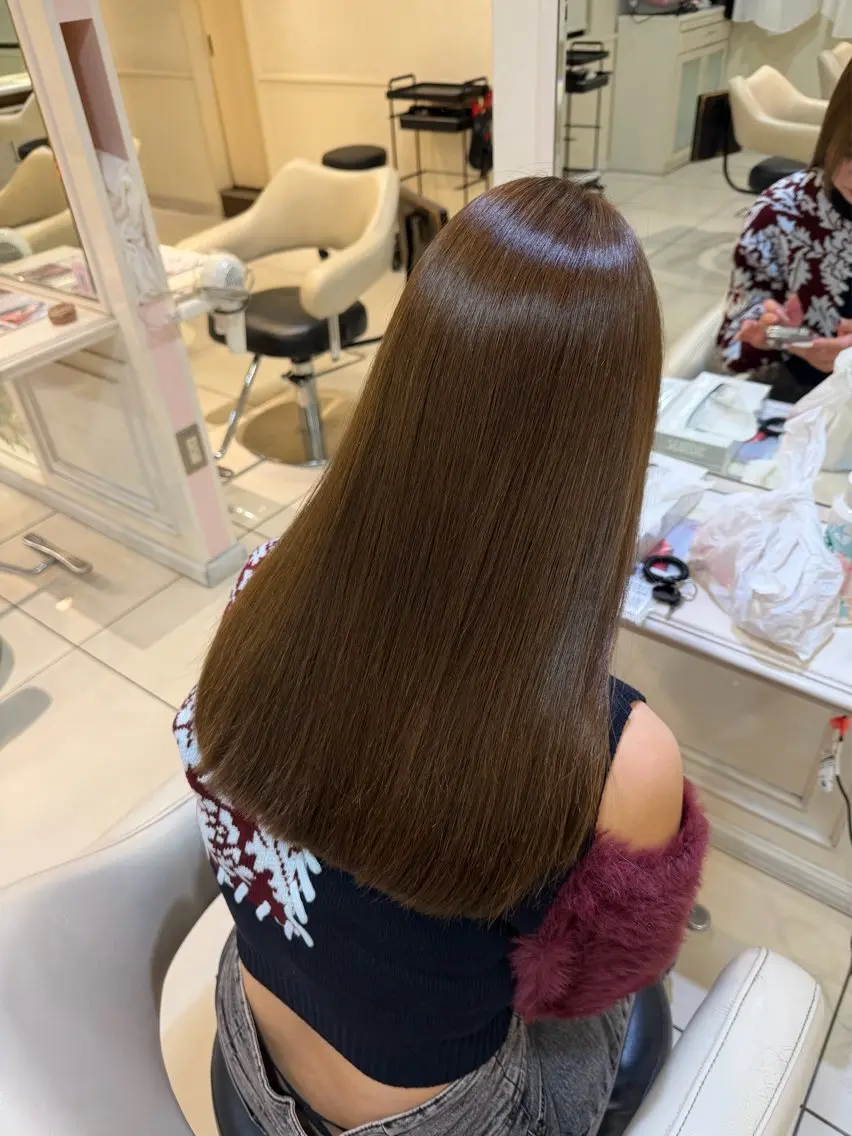 ロング カラー カット ヘアカラー ツヤ重視 ワンカラー🫧Mioのヘアスタイル