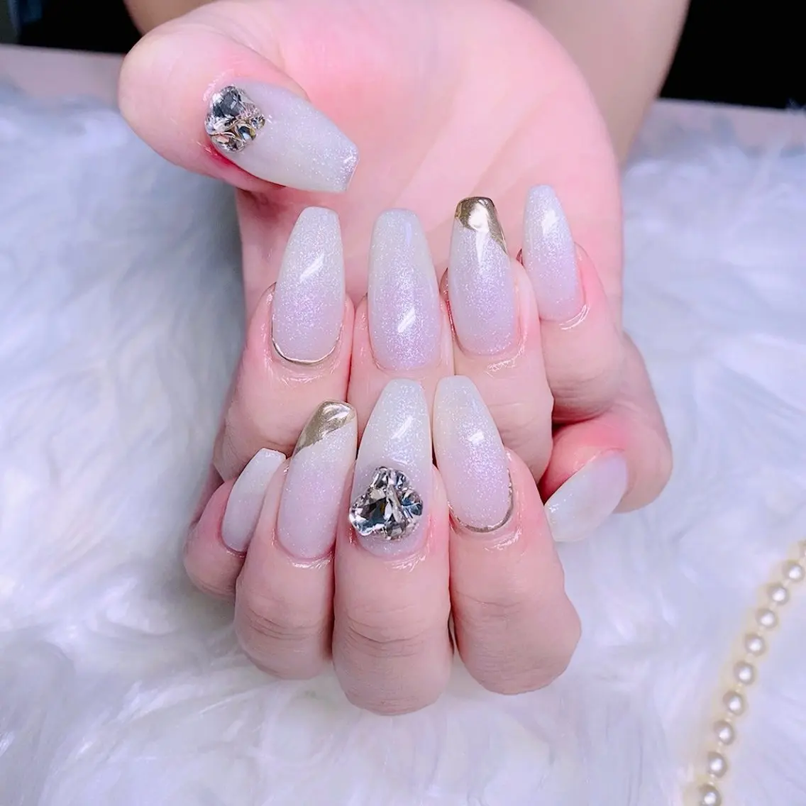 ネイル ロングネイル ミラーネイル 夏ネイル Nail Yunaのネイルデザイン