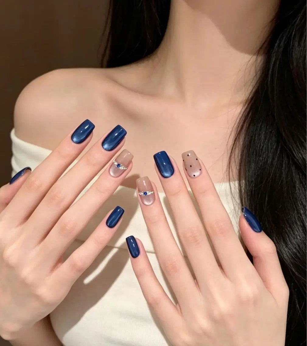 ネイル アオイnail モモのネイルデザイン