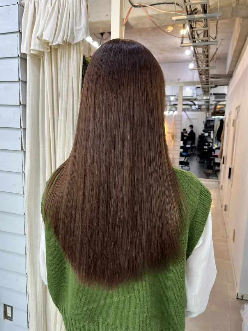 セミロング カラー ベージュカラー オリーブベージュ ブリーチ有無Wカラー メンズパーマ大成のヘアスタイル