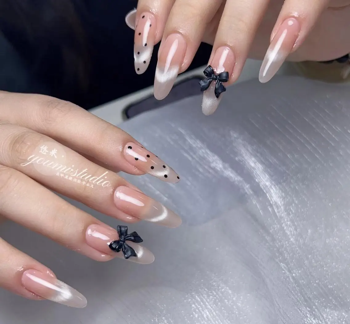 ネイル ハンドネイル 🎀 NaNa_nailのネイルデザイン