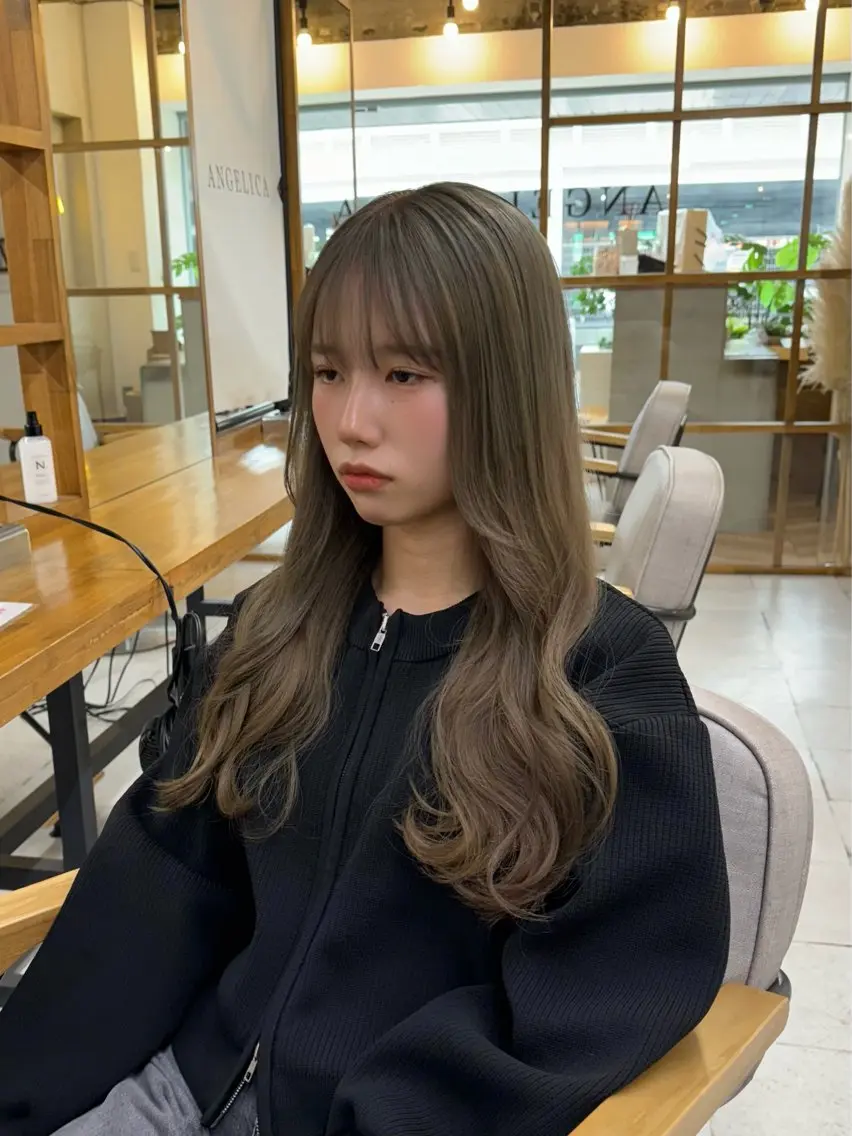 ロング カラー ヘアアレンジ 透明感カラー ハッシュカット 韓国風ヘア レイヤーカット カット ヘアカラー トリートメント 韓国レイヤーカット★ 小林大樹のヘアスタイル