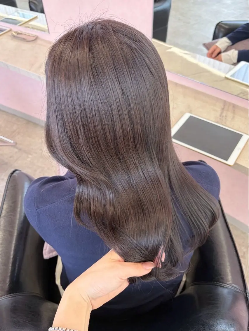 ロング saeri MATTYのヘアスタイル