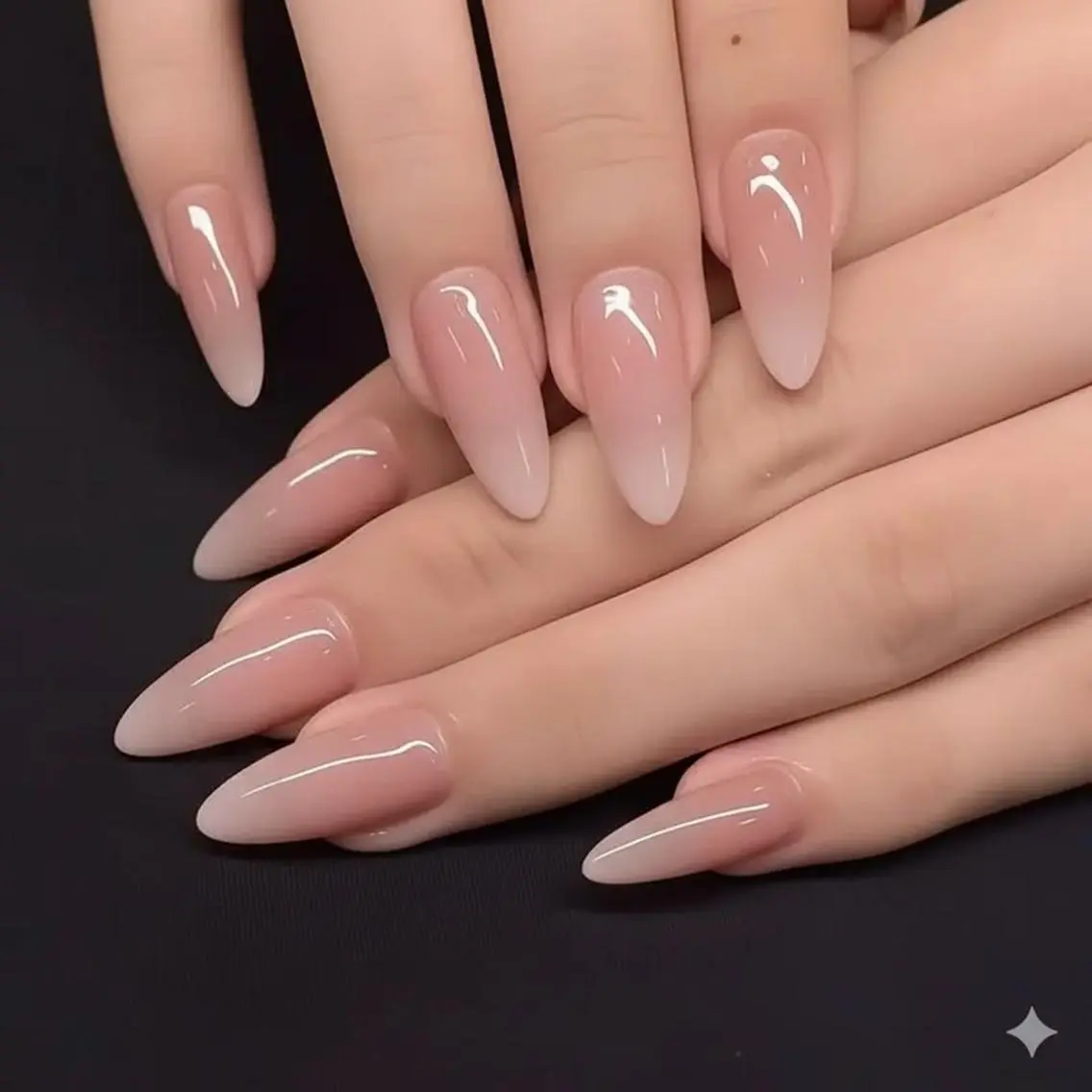 ネイル 長さ出し ガーリー キラキラネイル 韓国ネイル ロングネイル Umee Nailのネイルデザイン