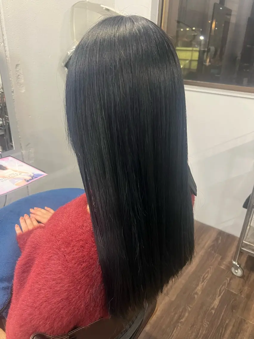 ロング カラー デザインカラー ハイライトカラー ハイトーンカラー ハイライト ヘアカラー terra🌈大久保 睦美のヘアスタイル