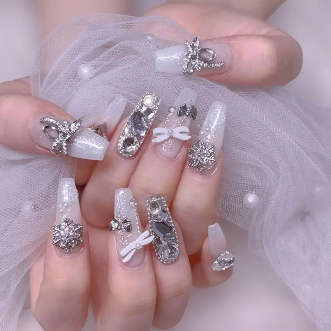 店長おすすめ💖【長さだし】🉐🉐🉐アートやり放題💅ジェルオフ無料🔥の写真