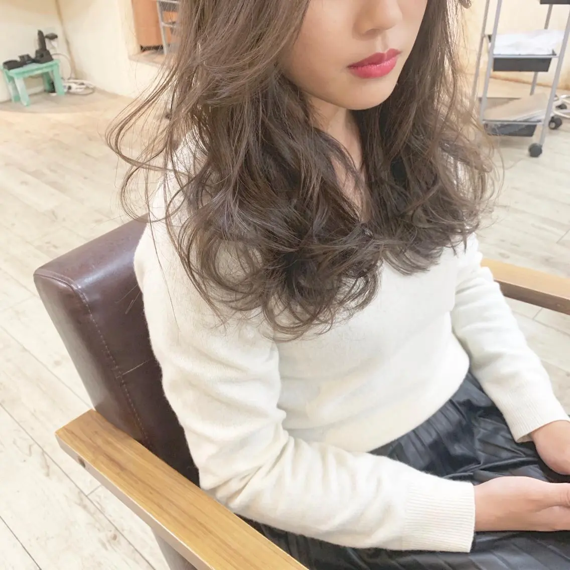 ロング カラー パーマ ヘアアレンジ ネイル マツエク・マツパ グレージュ ◆感動口コミ/最小顔 理論カット◆森口 峻のヘアスタイル