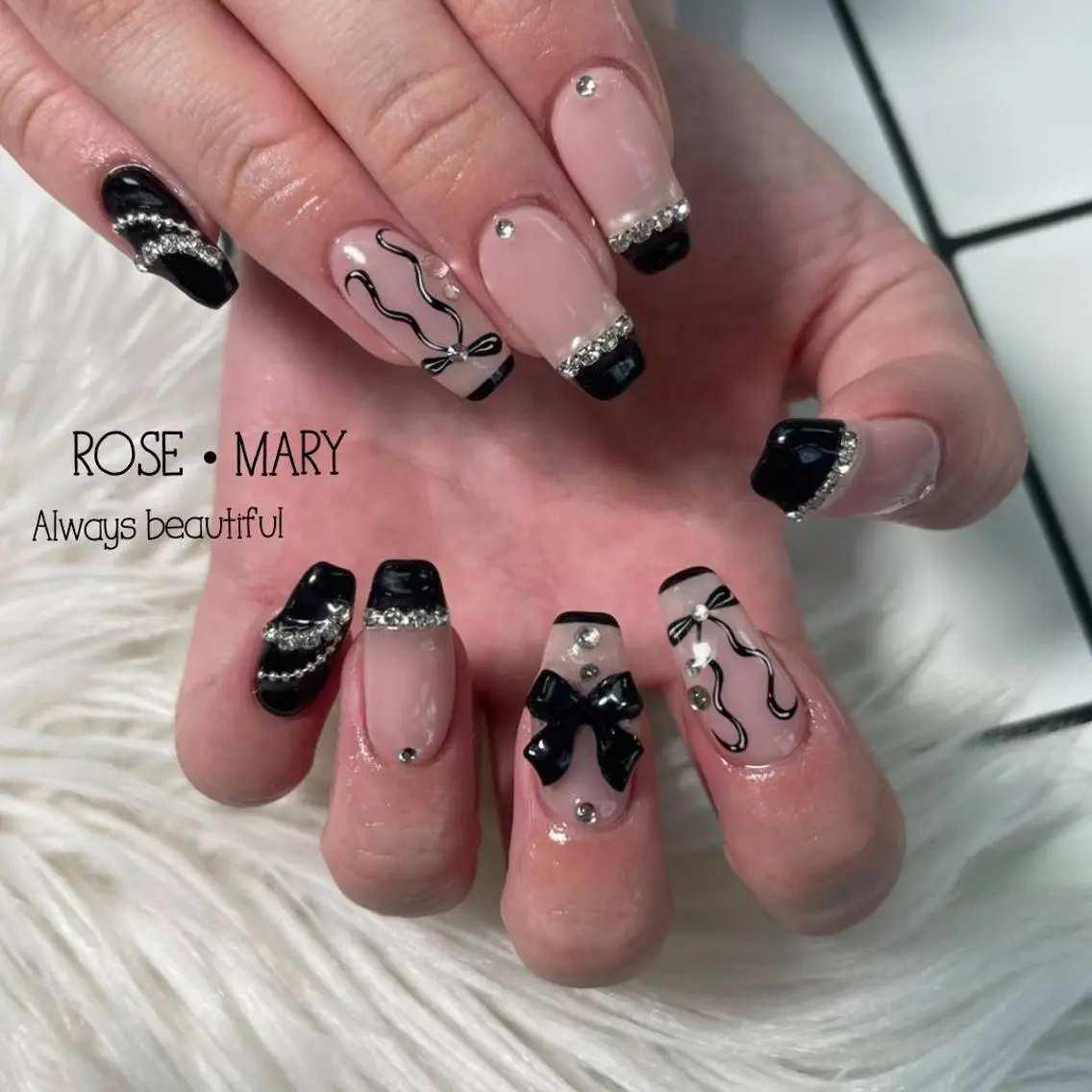ネイル ハンドネイル ROSE・ MARY 鈴木のネイルデザイン