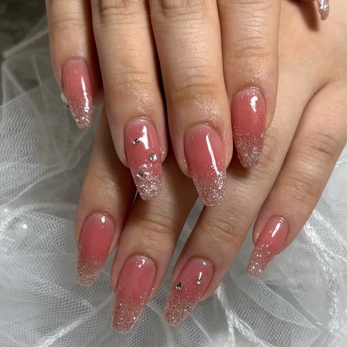 ネイル ハンドネイル WHITE NAIL 鳳店AYUMIのネイルデザイン