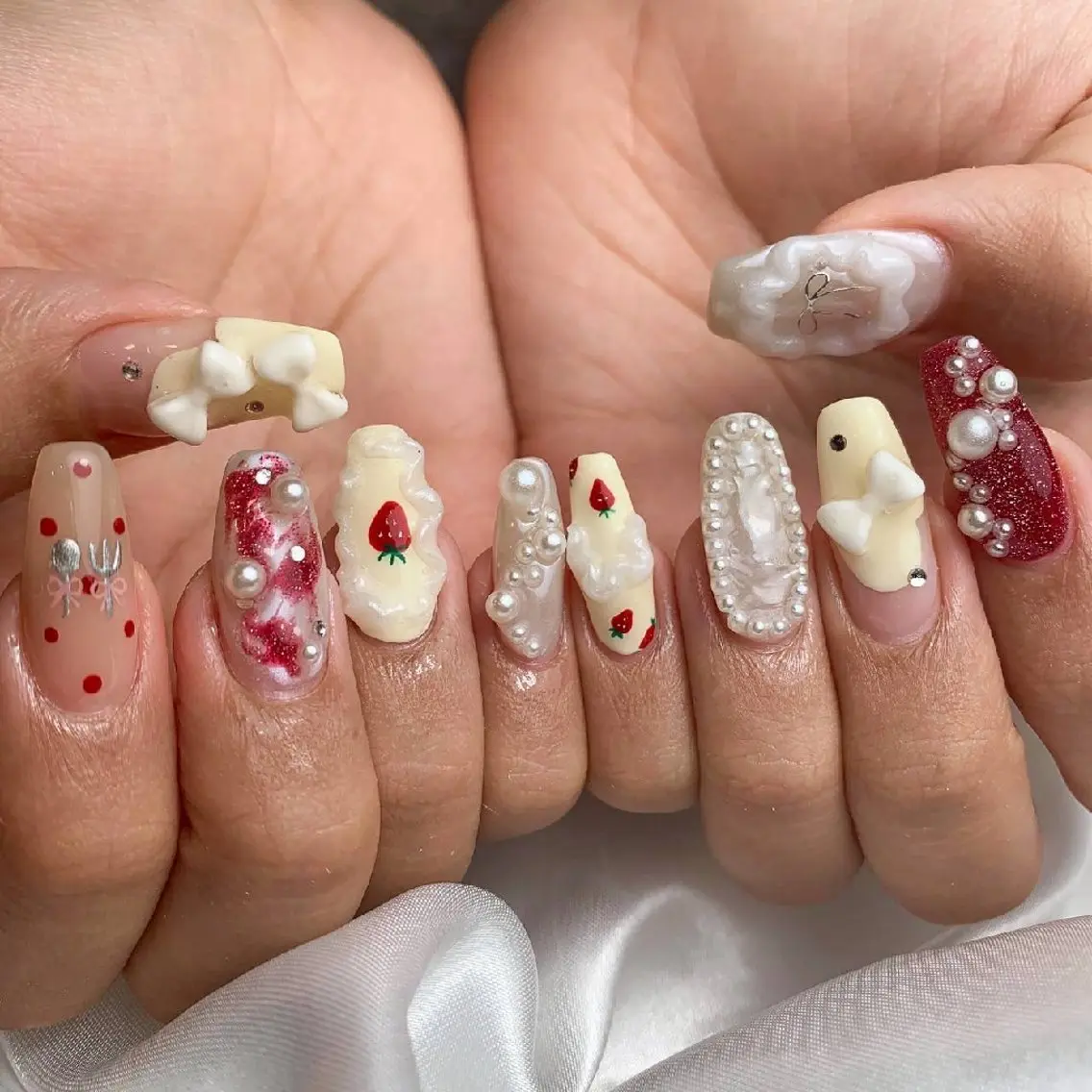 ネイル 持ち込み ハンドネイル MU5-nail 金山ネイルサロンのネイルデザイン