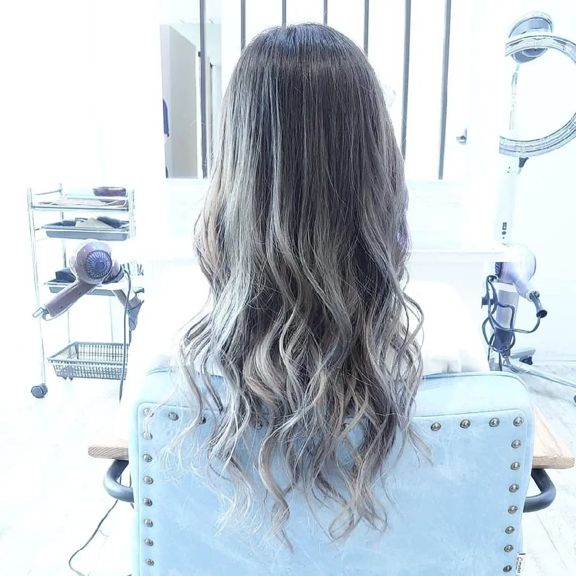 カラー ロング ヘアアレンジ ヘアカラー トリートメント 小林 伸行のヘアスタイル