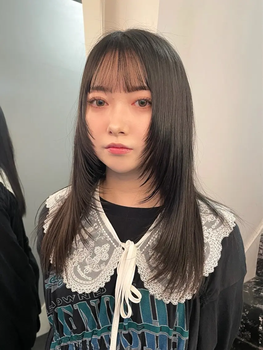 ロング 顔周りカット レイヤーカット 🎀透明感カラー 韓国ヘア🎀mahoのヘアスタイル