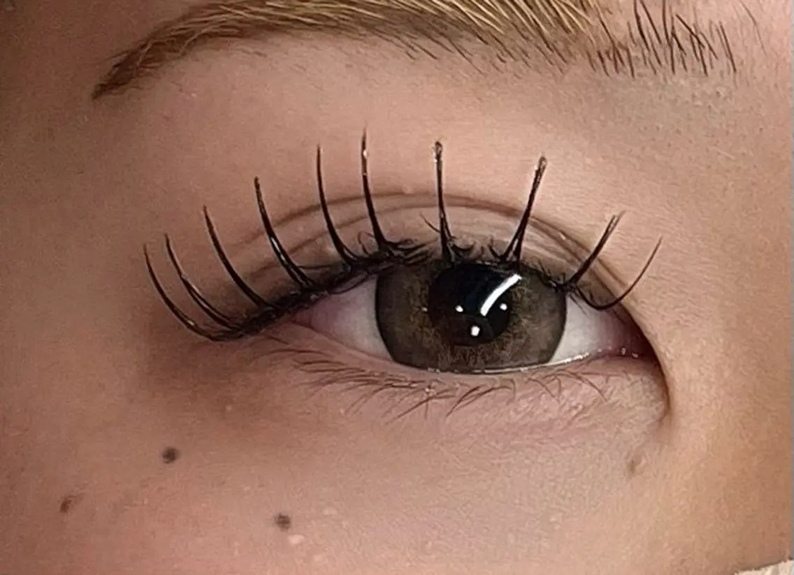 マツエク・マツパ Eyeleen 💄Shioriのマツエク・マツパデザイン