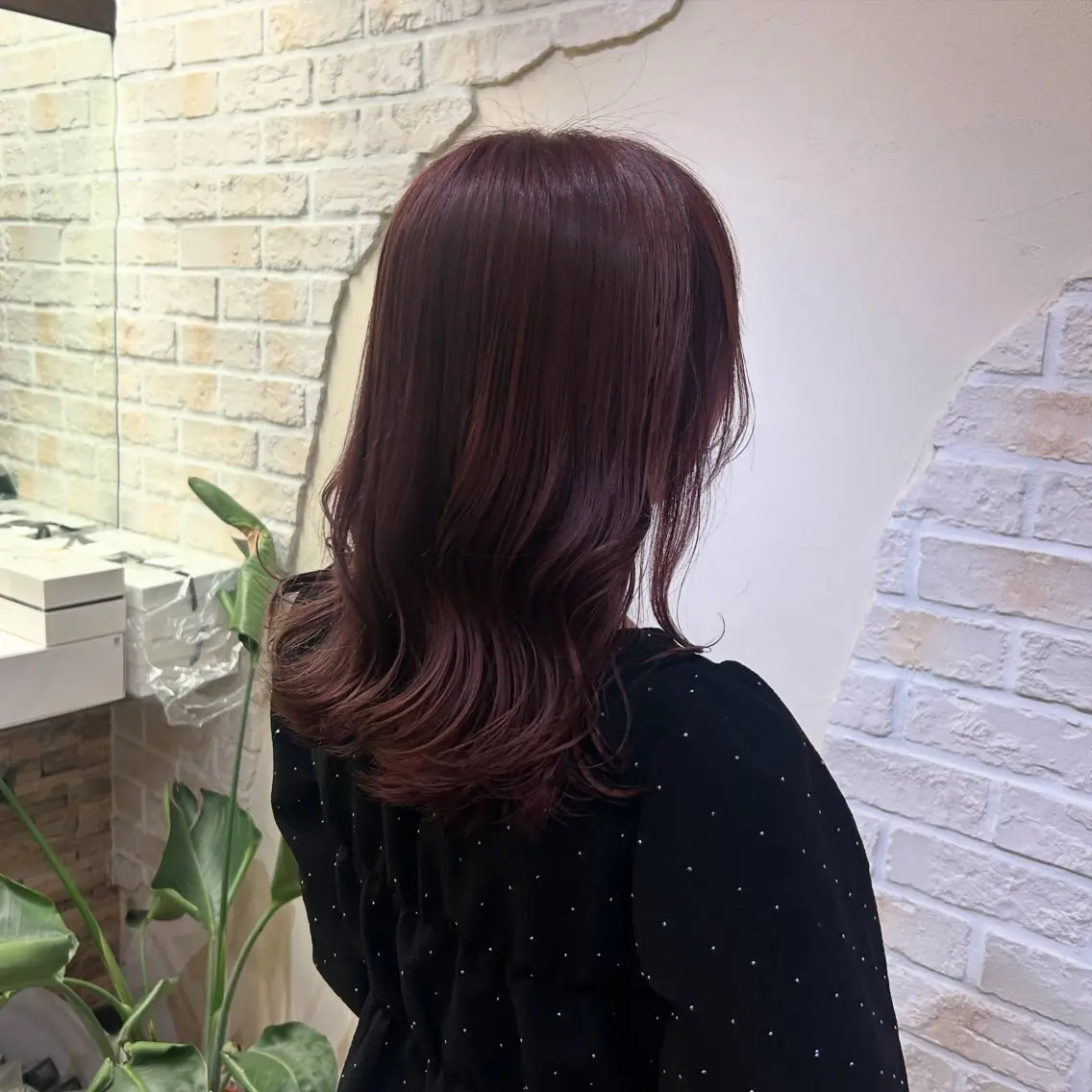 ミディアム カラー ヘアカラー 赤星 さえのヘアスタイル
