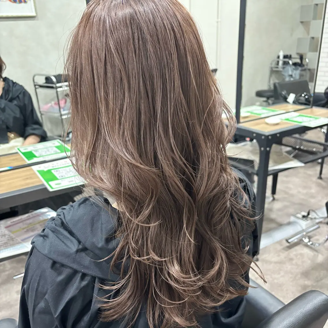【圧倒的透明感】イルミナカラー+コーティングトリートメントの写真