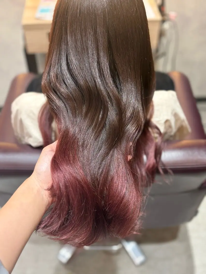 ロング ヘアカラー 🫧札幌美髪🫧 佐藤莉音のヘアスタイル