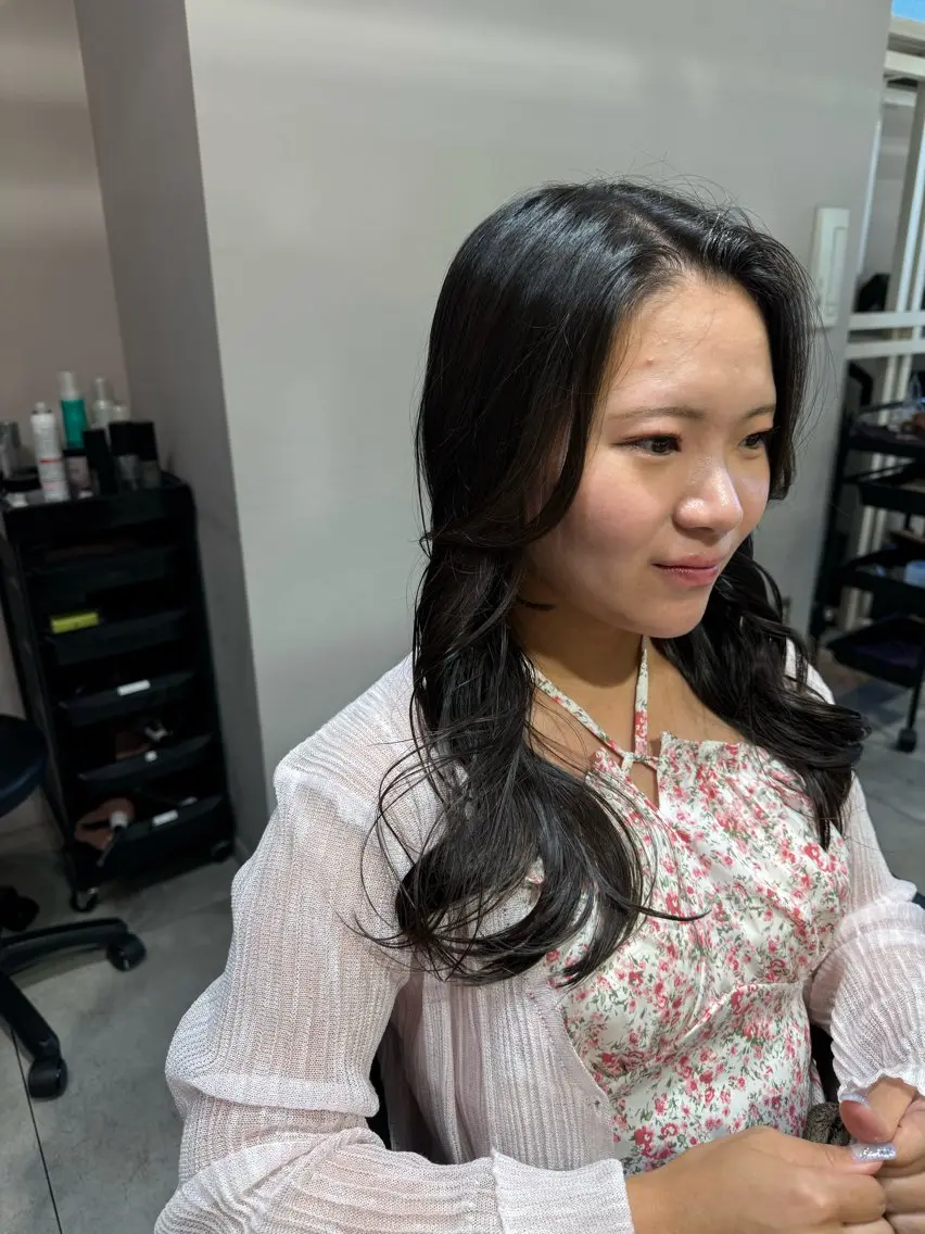 セミロング くびれヘア 似合う髪型が 分からない方へのヘアスタイル