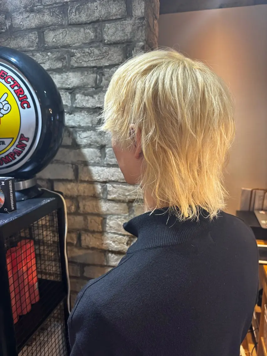ショート カラーモデ ル募集riana🫧のヘアスタイル