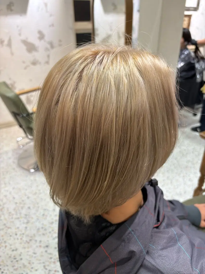カラー メンズ 中澤 衿葉のヘアスタイル