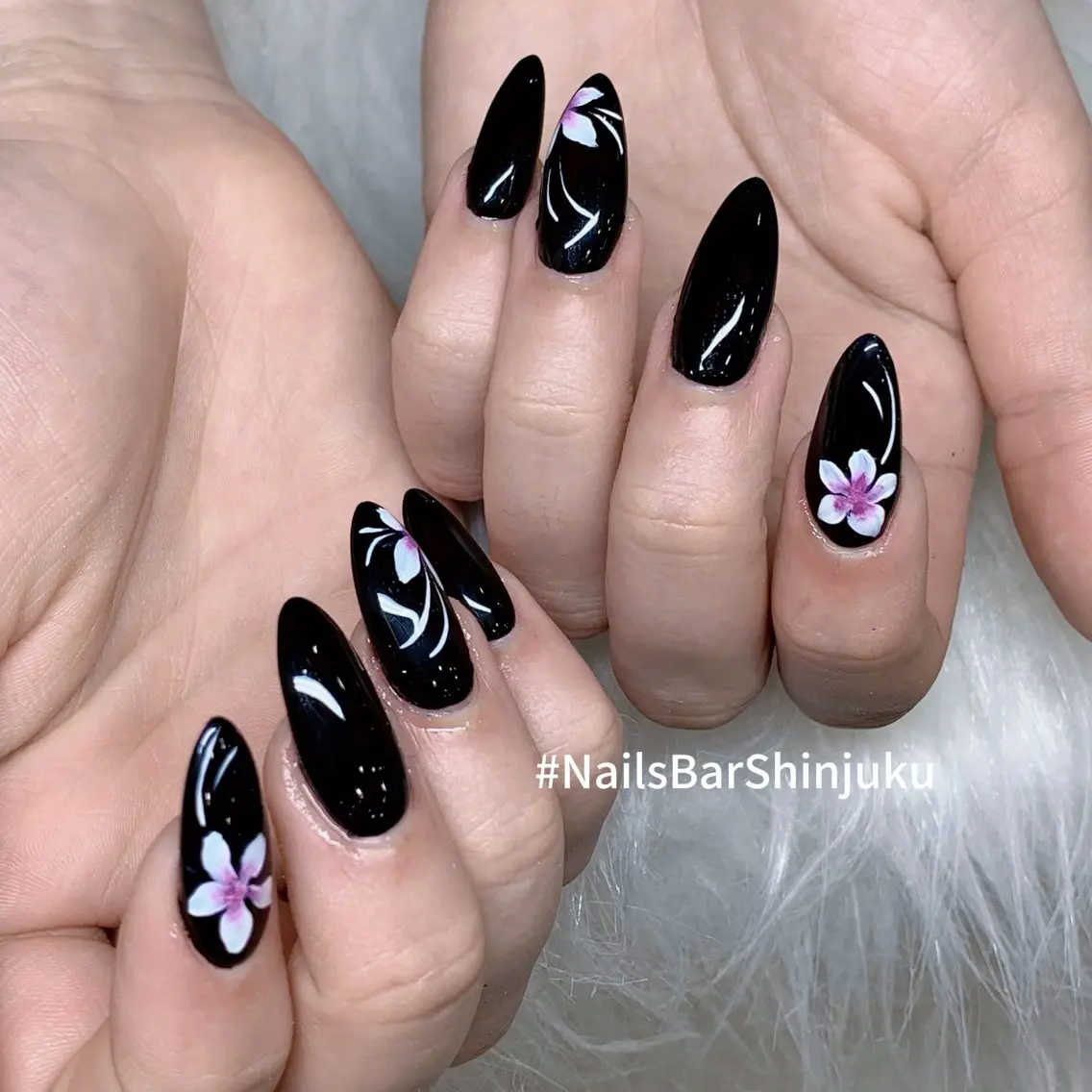 ネイル 長さ出し フレンチネイル ジェルネイル 韓国ネイル ロングネイル NAILS BAR SHINJUKUのネイルデザイン