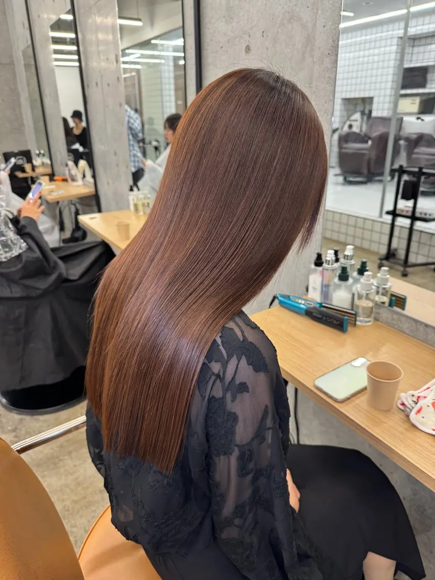 ロング 髪質改善 レイヤーカット 縮毛矯正 トリートメント 縮毛矯正 トリートメント 縮毛矯正×髪質改善× 艶髪カラー 吉原和磨のヘアスタイル
